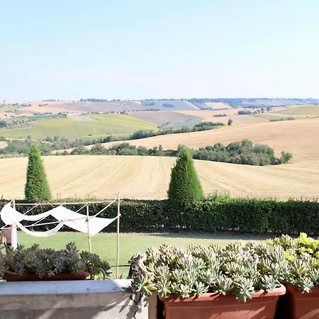 Apartment Casale Nonno Dario, Balcone Delle Marche Cingoli Troviggiano