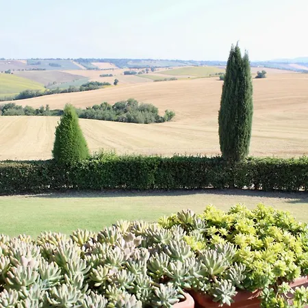 Apartment Casale Nonno Dario, Balcone Delle Marche Cingoli *